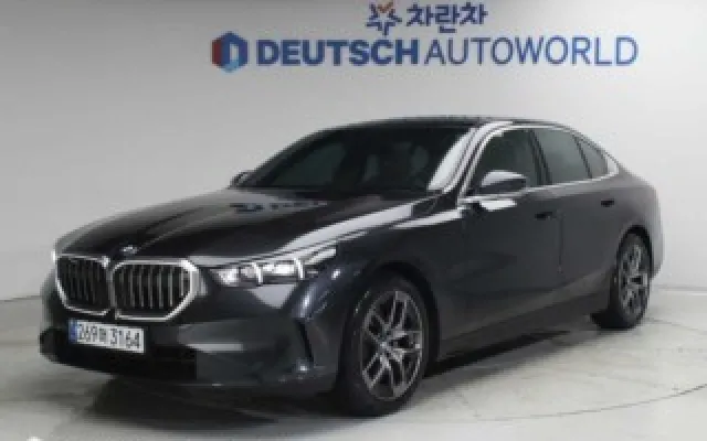 수원대형차중고 5시리즈 (G60) 520i 매물 사진 13 - 2025/05 24,385km